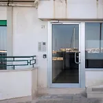 公寓式酒店 Hotiday Lungomare 加利波利